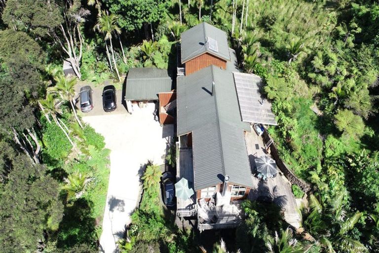 Photo of property in 41 Tarapatiki Drive, Whitianga, 3510