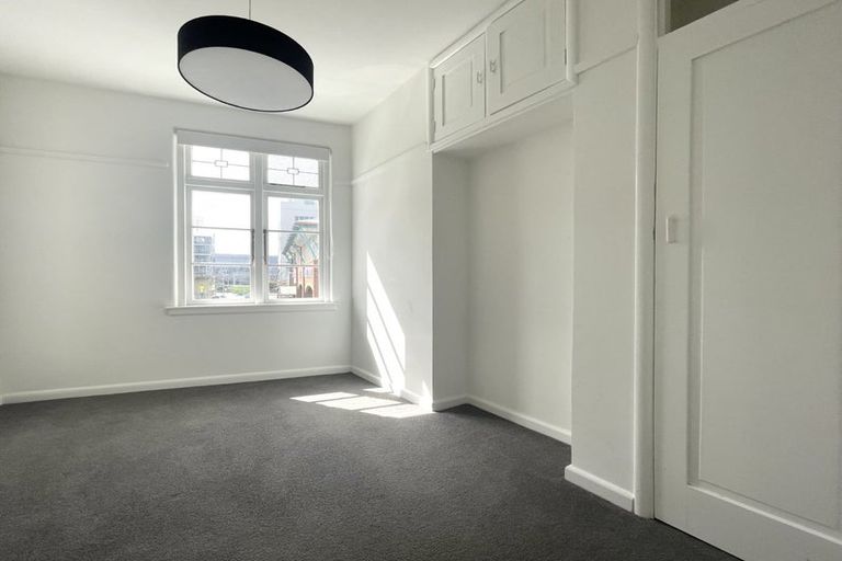 Photo of property in Hobson Flats, 1/1 Hobson Street, Pipitea, Wellington, 6011