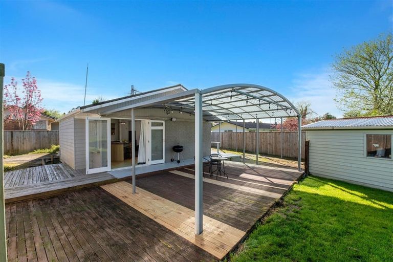 Photo of property in 6 Corilin Place, Mangakakahi, Rotorua, 3015