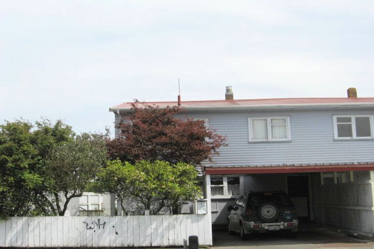 Photo of property in 2 York Street, Kaiti, Gisborne, 4010