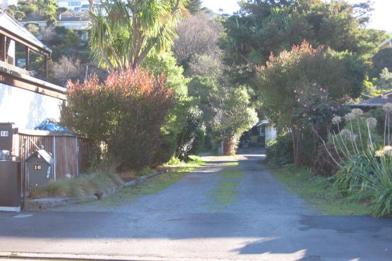 Photo of property in 16 Glamis Place, Cashmere, Christchurch, 8022