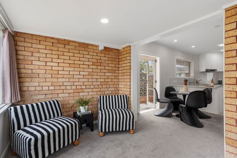 Photo of property in 186 Rangatira Road, Beach Haven, Auckland, 0626