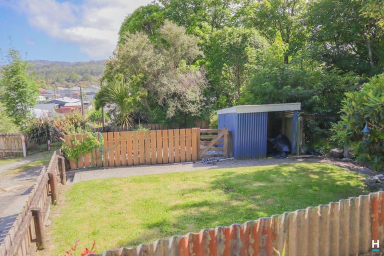 Photo of property in 9 Ross Street, Dunollie, Runanga, 7803