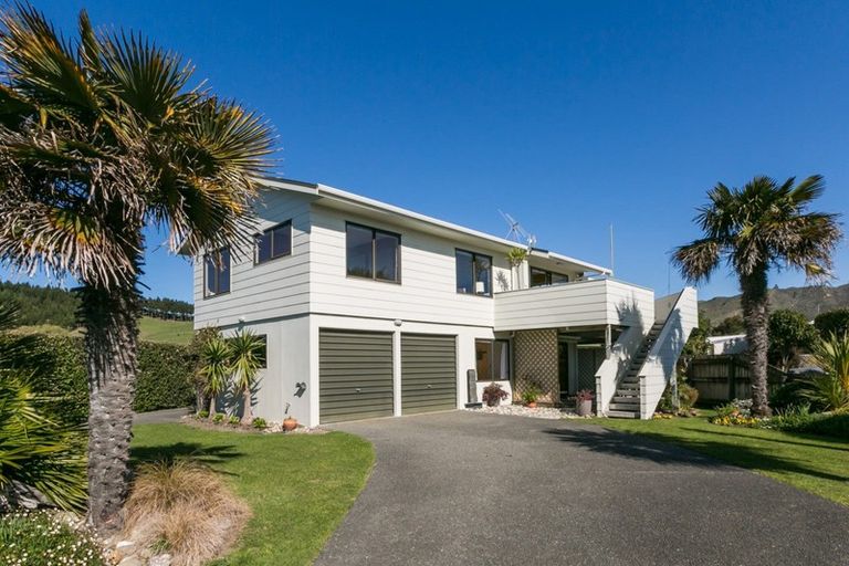 Photo of property in 91 Harper Road, Waimarama, Havelock North, 4294