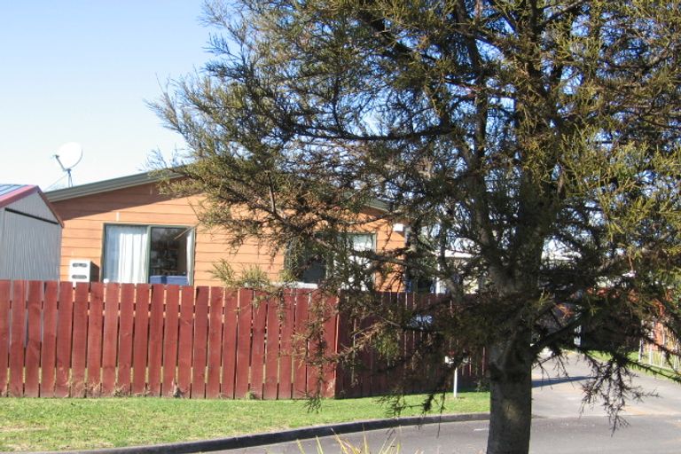 Photo of property in 14 Penney Green, Nawton, Hamilton, 3200