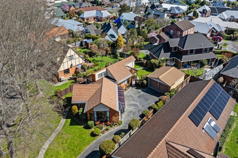 Photo of property in 24 Elvira Court, Bishopdale, Christchurch, 8053