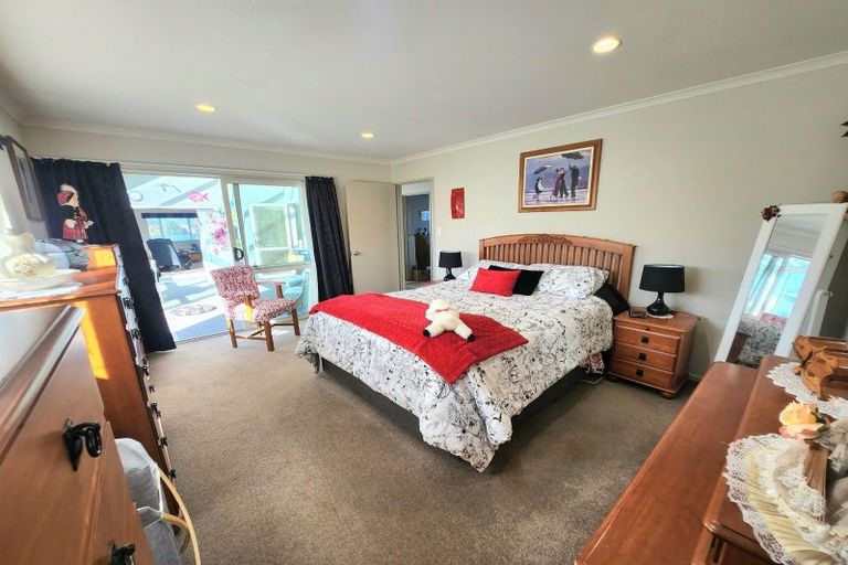 Photo of property in 4 Leven Street, South Hill, Oamaru, 9400