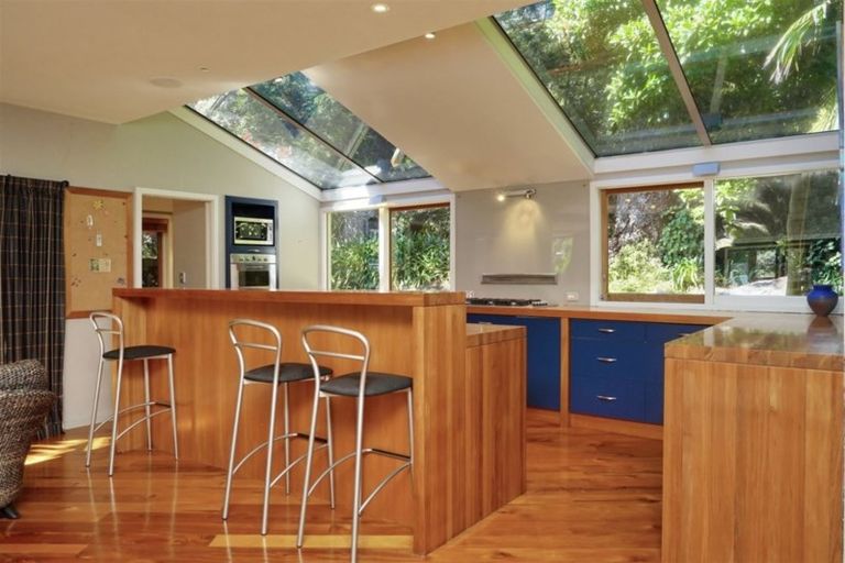 Photo of property in 242 Main Road, Moncks Bay, Christchurch, 8081