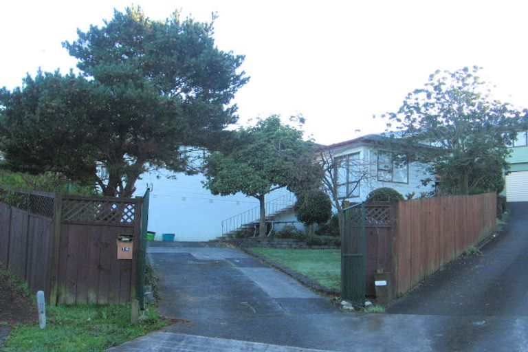 Photo of property in 16 Flamingo Court, Goodwood Heights, Auckland, 2105