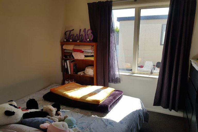 Photo of property in 9 Pembroke Street, Avondale, Christchurch, 8061