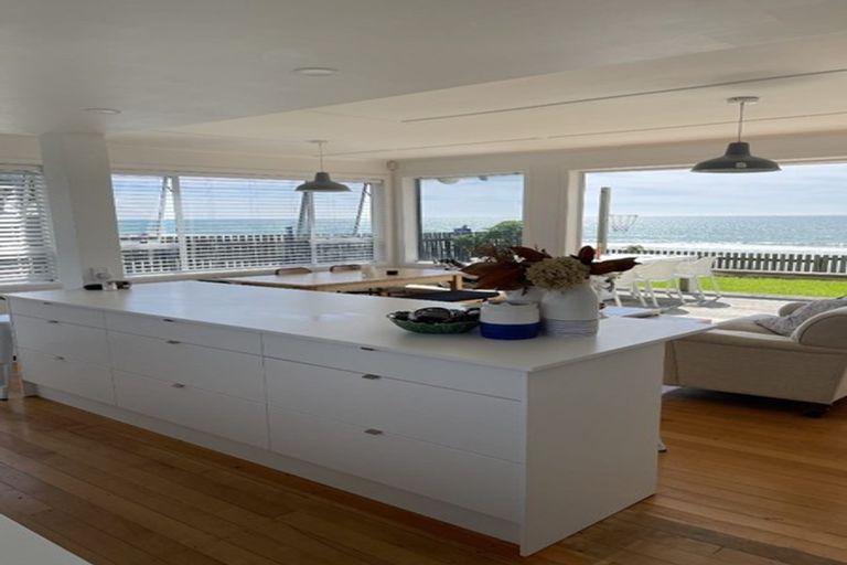 Photo of property in 107 Karewa Parade, Papamoa Beach, Papamoa, 3118