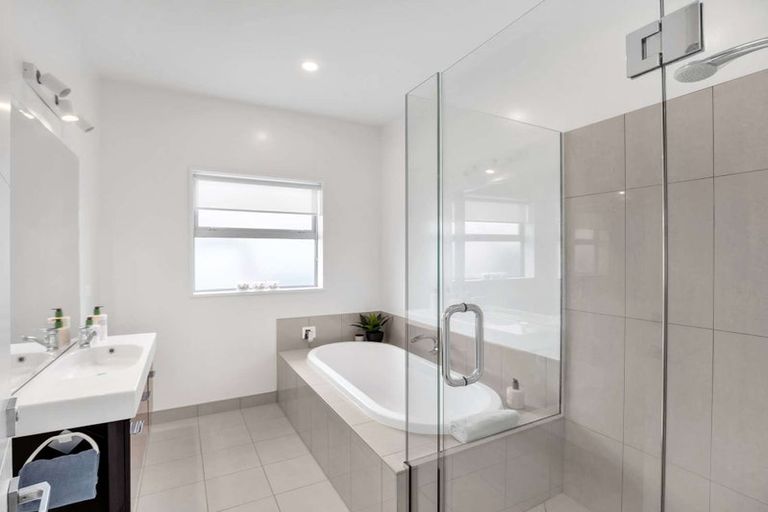 Photo of property in 127 Pegasus Boulevard, Pegasus, 7612