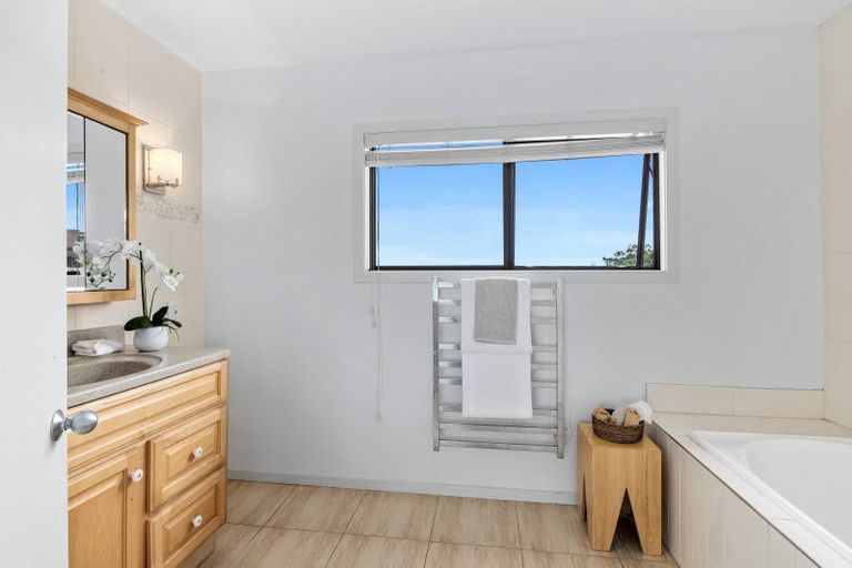 Photo of property in 489 Hibiscus Coast Highway, Orewa, 0931
