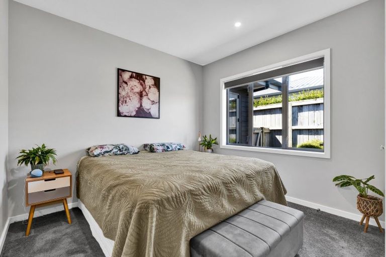 Photo of property in 17 Honeyfield Drive, Whalers Gate, New Plymouth, 4310