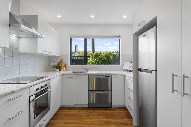 Photo of property in 1 Allard Street, Edgeware, Christchurch, 8013