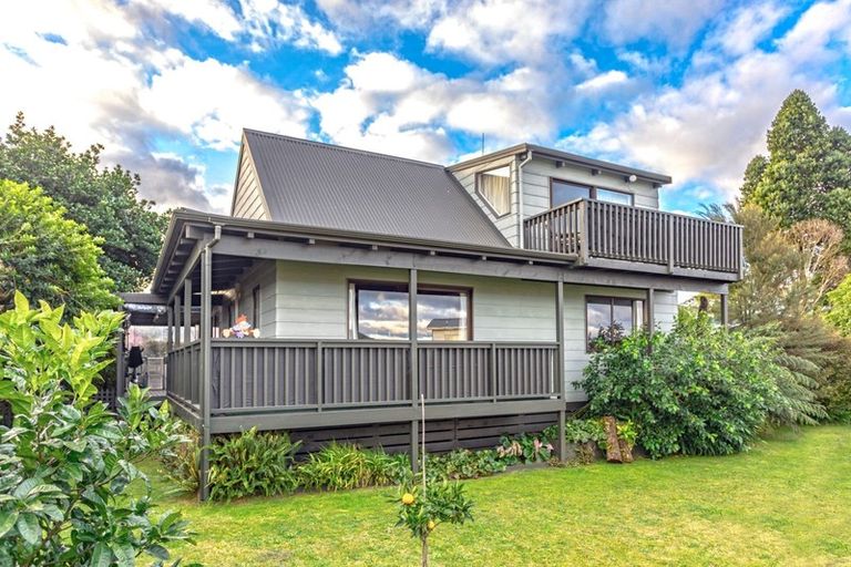 Photo of property in 25 Kauri Place, Tairua, 3508
