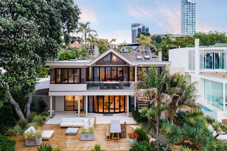 Photo of property in 28 Blomfield Spa, Takapuna, Auckland, 0622