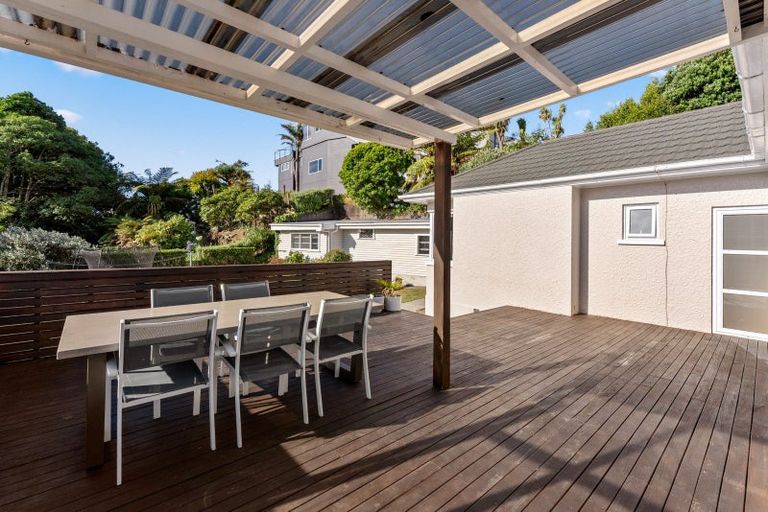 Photo of property in 384 Devon Street West, Lynmouth, New Plymouth, 4310