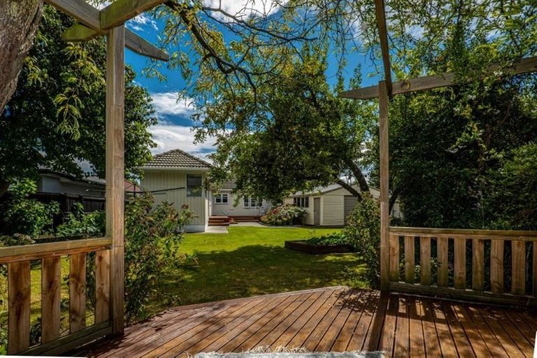 Photo of property in 8 Bard Street, Somerfield, Christchurch, 8024