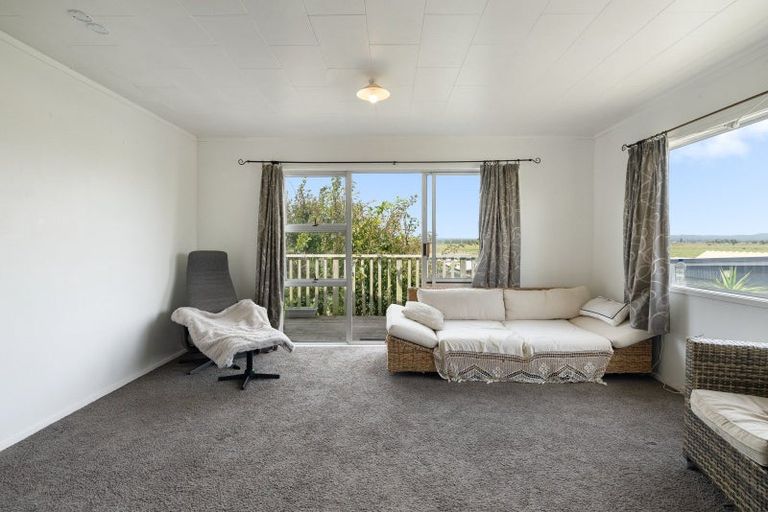 Photo of property in 16 Costello Crescent, Pukehina, Te Puke, 3189
