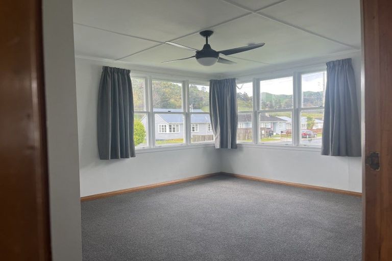 Photo of property in 17 Takahe Street, Taihape, 4720