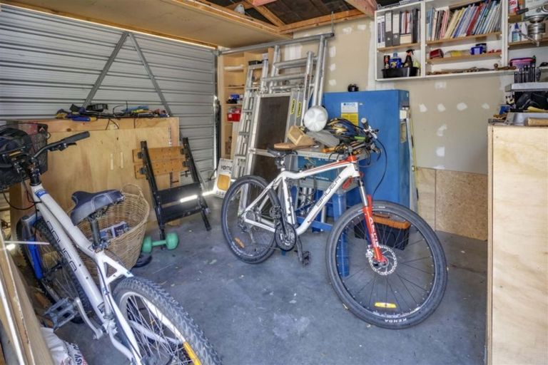 Photo of property in 2/92 Toi Toi Street, Toi Toi, Nelson, 7010