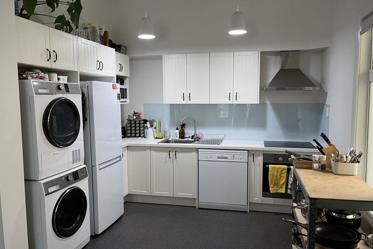 Photo of property in 2 Collina Terrace, Thorndon, Wellington, 6011