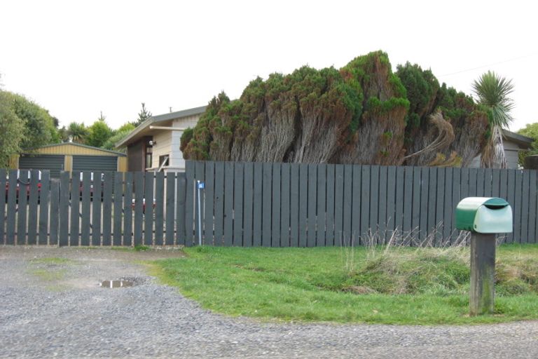 Photo of property in 84 Watt Road, Otatara, Invercargill, 9879