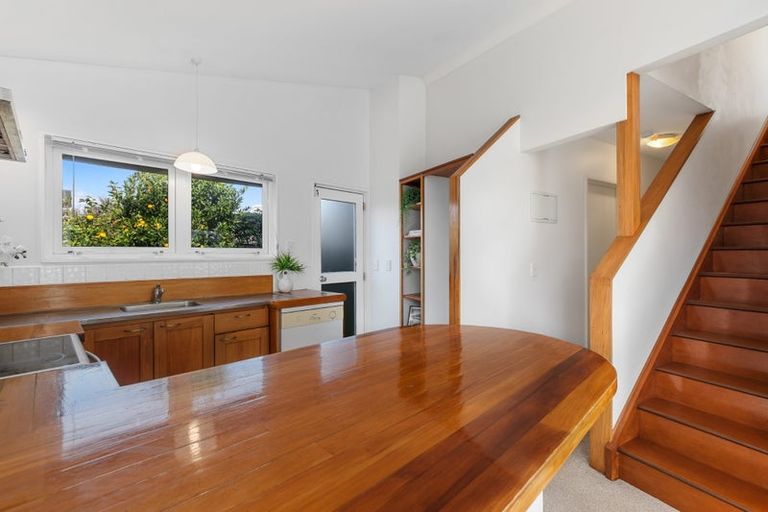 Photo of property in 274 Otumoetai Road, Otumoetai, Tauranga, 3110
