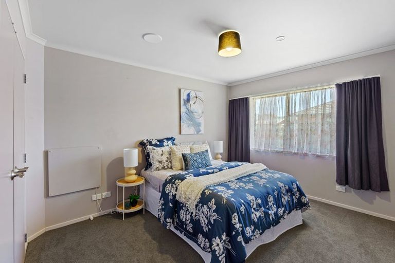 Photo of property in 130 Weggery Drive, Waikanae Beach, Waikanae, 5036