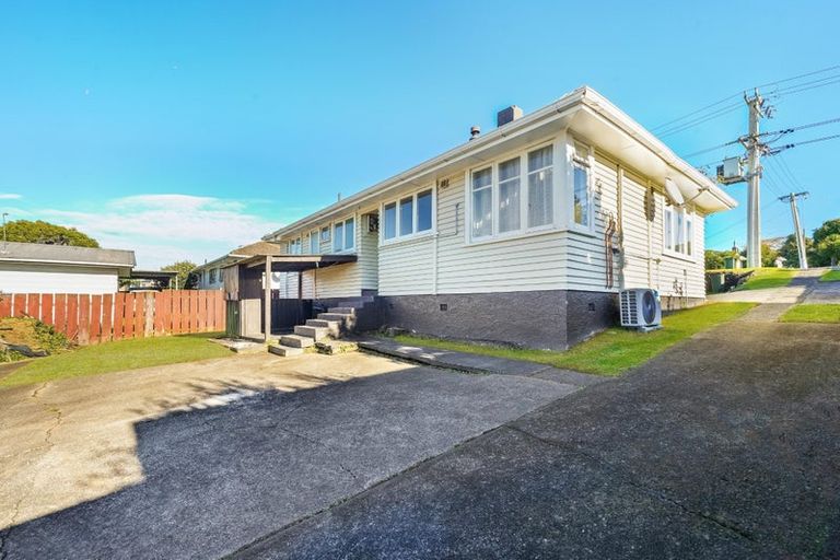 Photo of property in 1/27 Christmas Road, Manurewa, Auckland, 2102