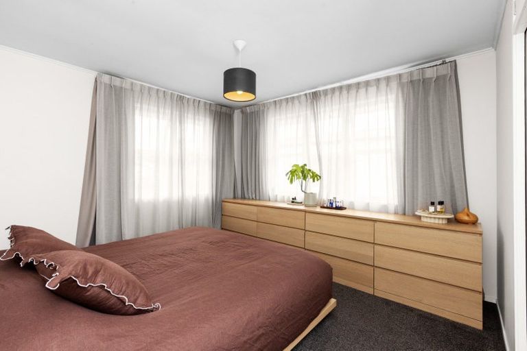 Photo of property in 6 Corbett Place, Onekawa, Napier, 4110