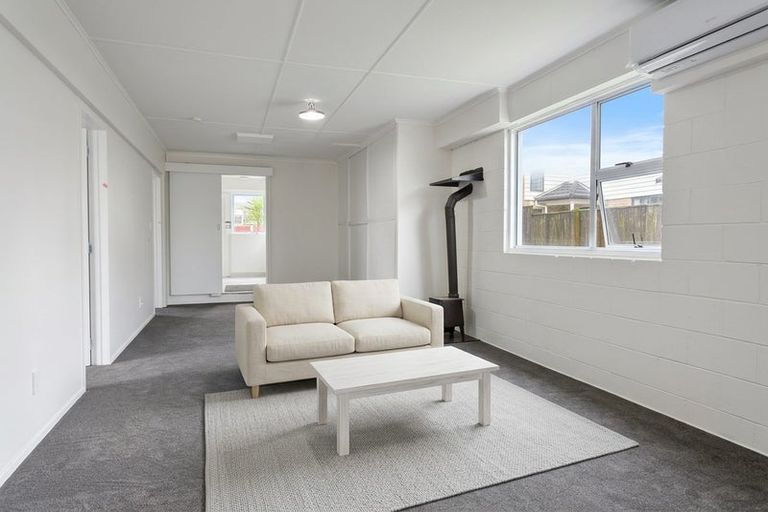 Photo of property in 5 Mcleod Road, Henderson, Auckland, 0612