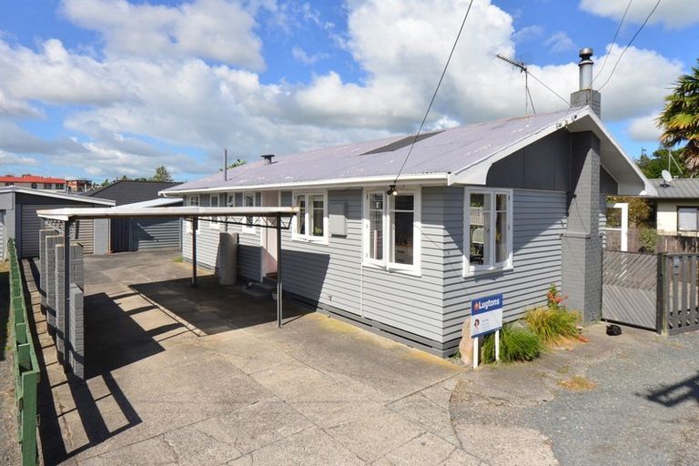 Photo of property in 12 Bruce Avenue, Glenview, Hamilton, 3206