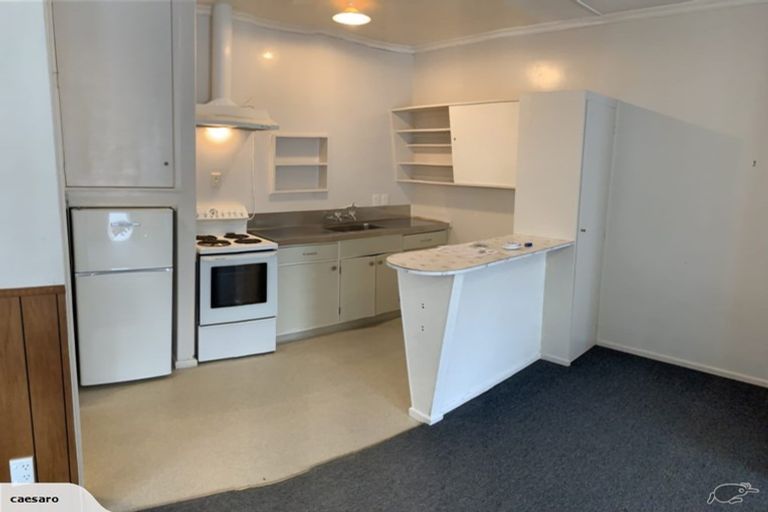 Photo of property in 58 Fairlie Terrace, Kelburn, Wellington, 6021