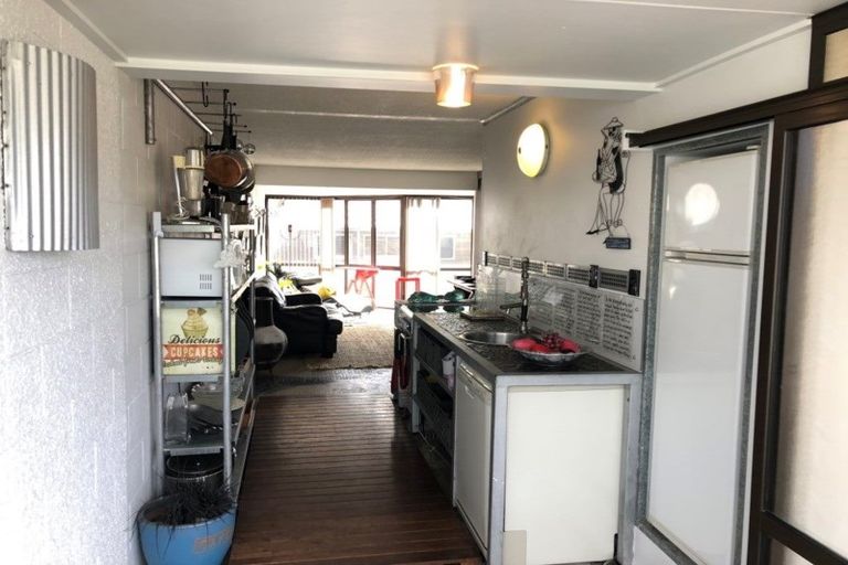 Photo of property in 40m Maunganui Road, Mount Maunganui, 3116