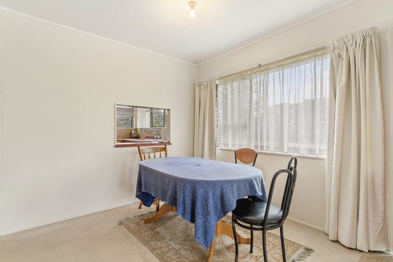 Photo of property in 2/3 Centreway Road, Orewa, 0931