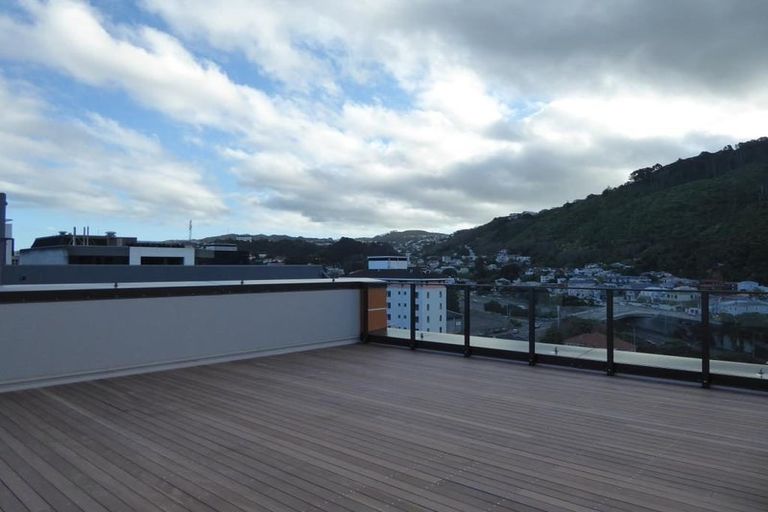 Photo of property in Frame Apartments, 201/111 Molesworth Street, Thorndon, Wellington, 6011