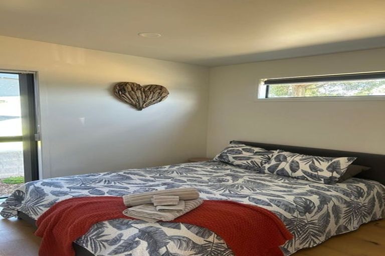 Photo of property in 52 Marram Place, Mangawhai Heads, Mangawhai, 0505