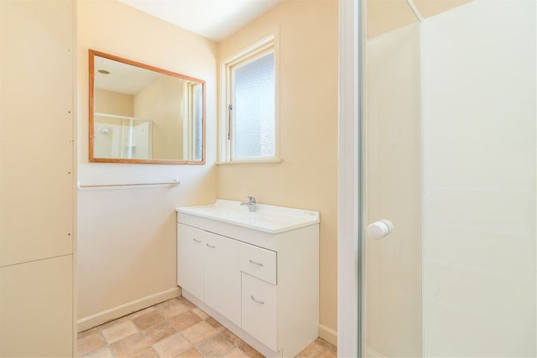 Photo of property in 15 Glenfield Crescent, Mairehau, Christchurch, 8052