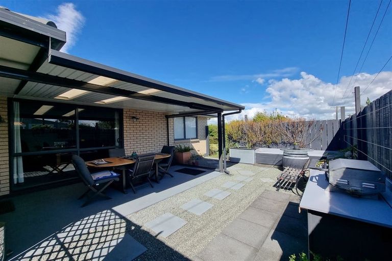 Photo of property in 12 South Road, Waipu, 0510