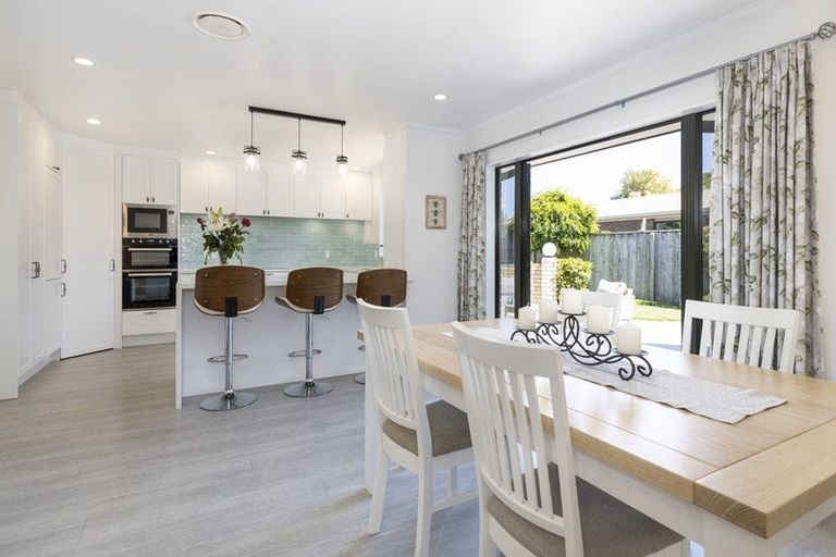 Photo of property in 14 Springswood Grove, Springlands, Blenheim, 7201