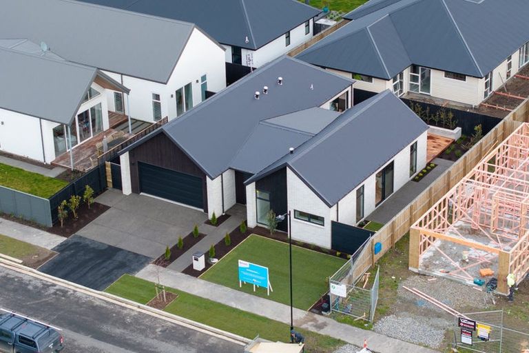 Photo of property in 34 Timara Crescent, Marshland, Christchurch, 8083