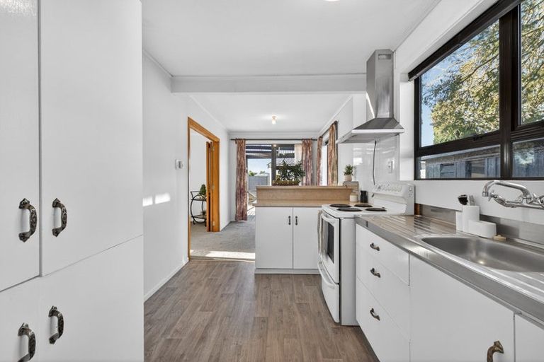 Photo of property in 128 Rowses Road, Aranui, Christchurch, 8061