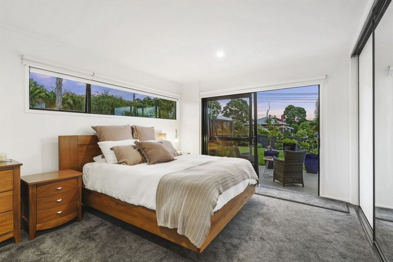 Photo of property in 25 Maritime Terrace, Birkenhead, Auckland, 0626