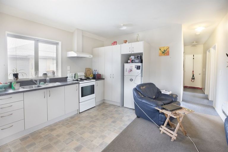 Photo of property in 4/10 Collins Street, Addington, Christchurch, 8024