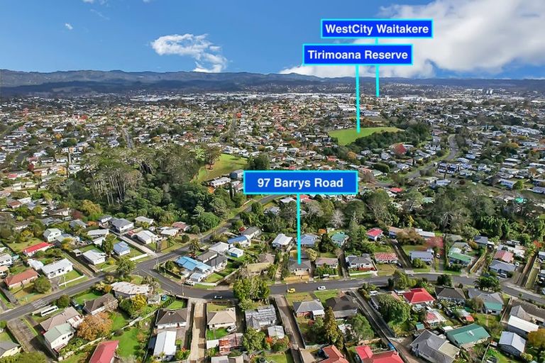 Photo of property in 97 Barrys Road, Glendene, Auckland, 0602