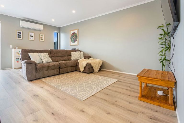 Photo of property in 20 Spriggs Lane, Whenuapai, Auckland, 0618