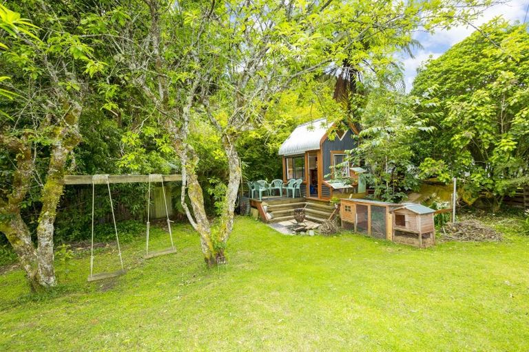 Photo of property in 12 Black Beech Street, Birchville, Upper Hutt, 5018