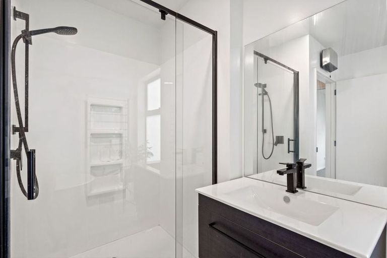 Photo of property in 181b Lincoln Road, Addington, Christchurch, 8024